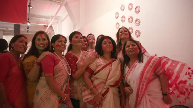 Durga Puja 2025 — Gatherings (33)